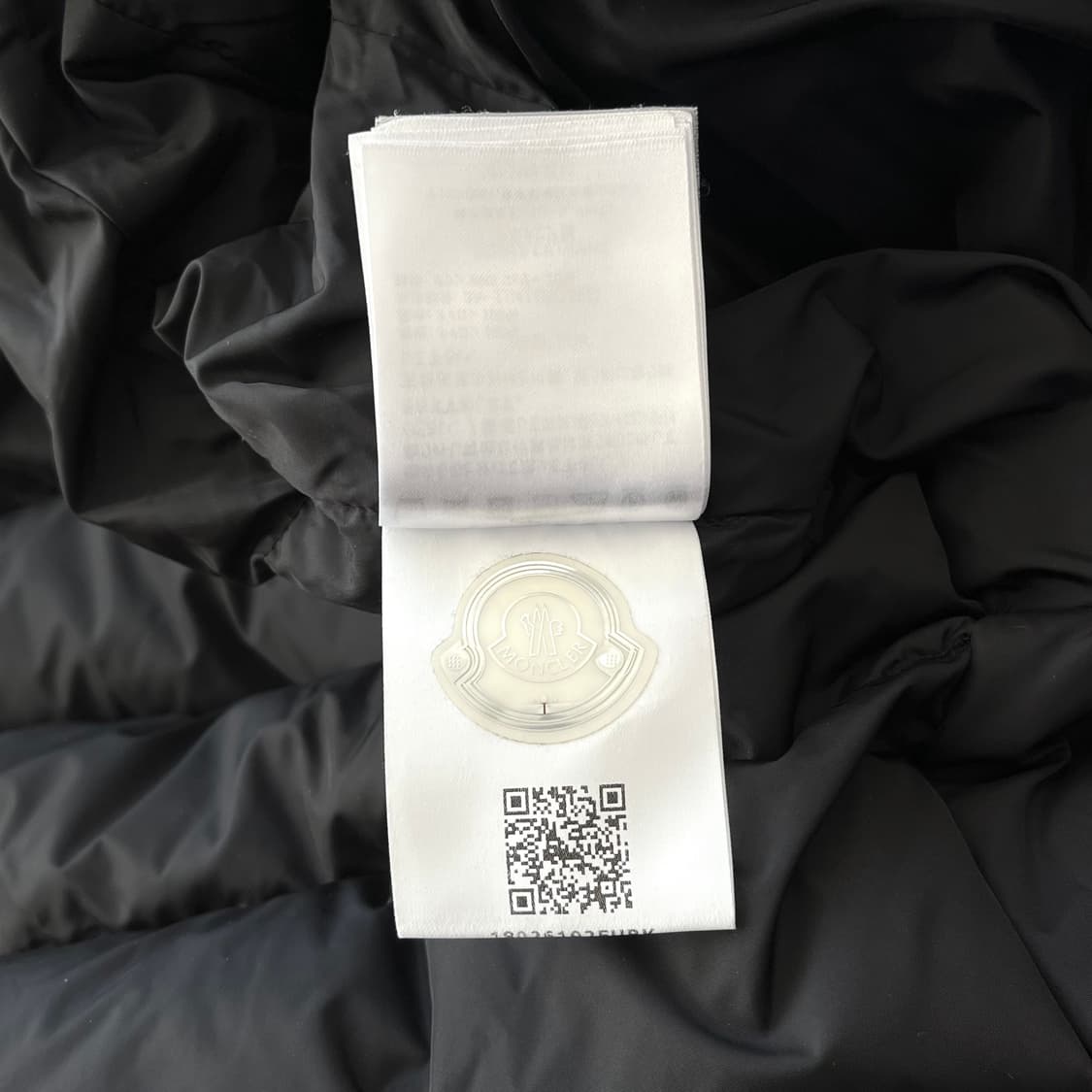 [S급/100-105] 몽클레어 클루니 블랙 패딩 3사이즈 상품이미지8