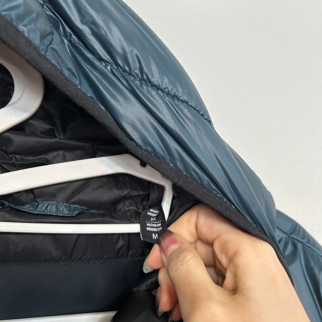 DKNY 남성 방수패딩 M 상품이미지3