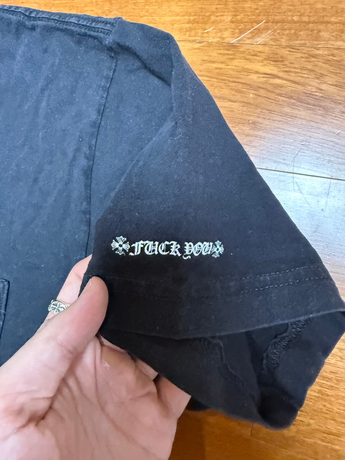 크롬하츠 CH 플러스 티셔츠 상품이미지4