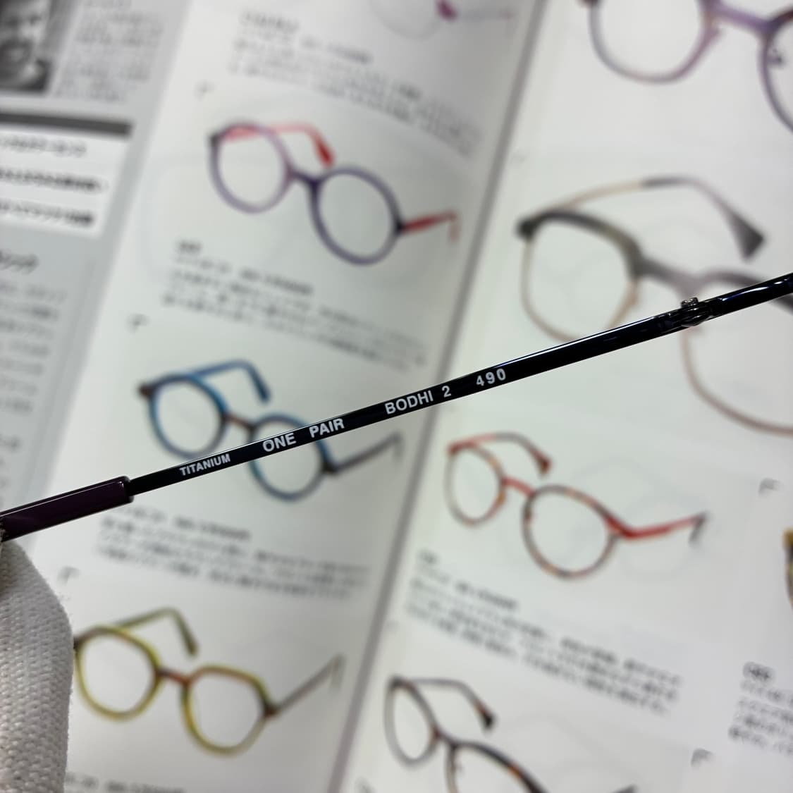 l.a. EYEWORKS 엘에이 아이웍스 원형 네이비 티타늄 안경 상품이미지6