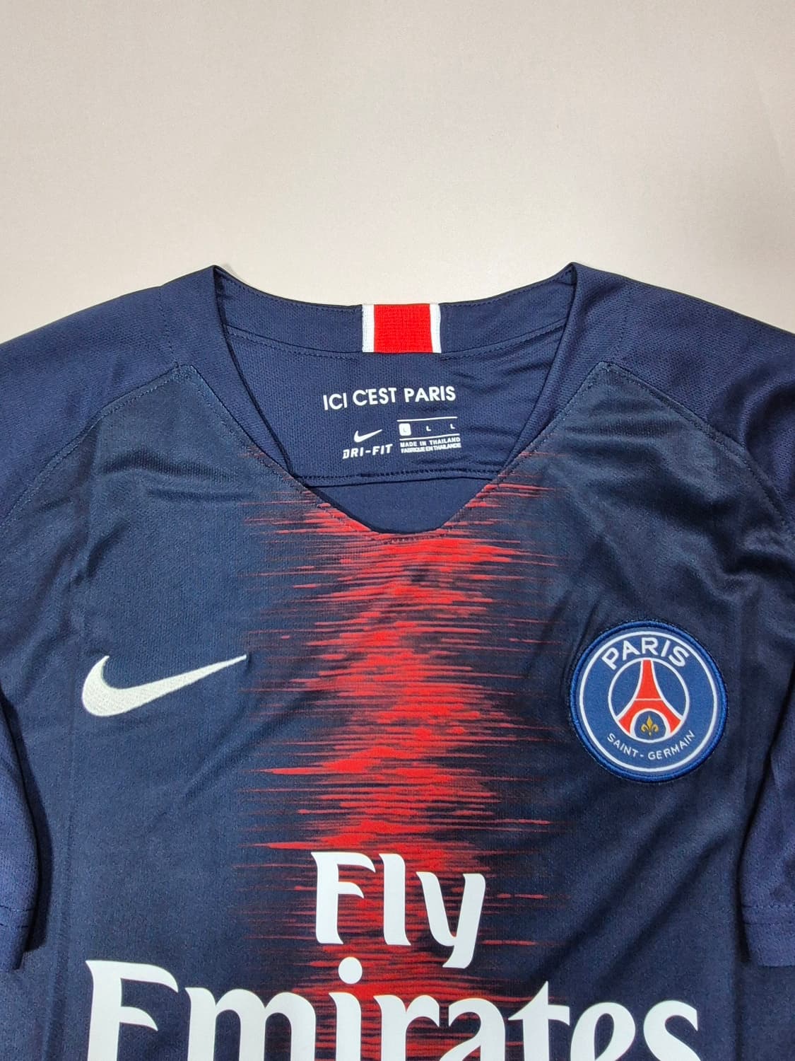 18-19시즌 파리생제르망 홈 네이마르 유니폼 L 상품이미지3