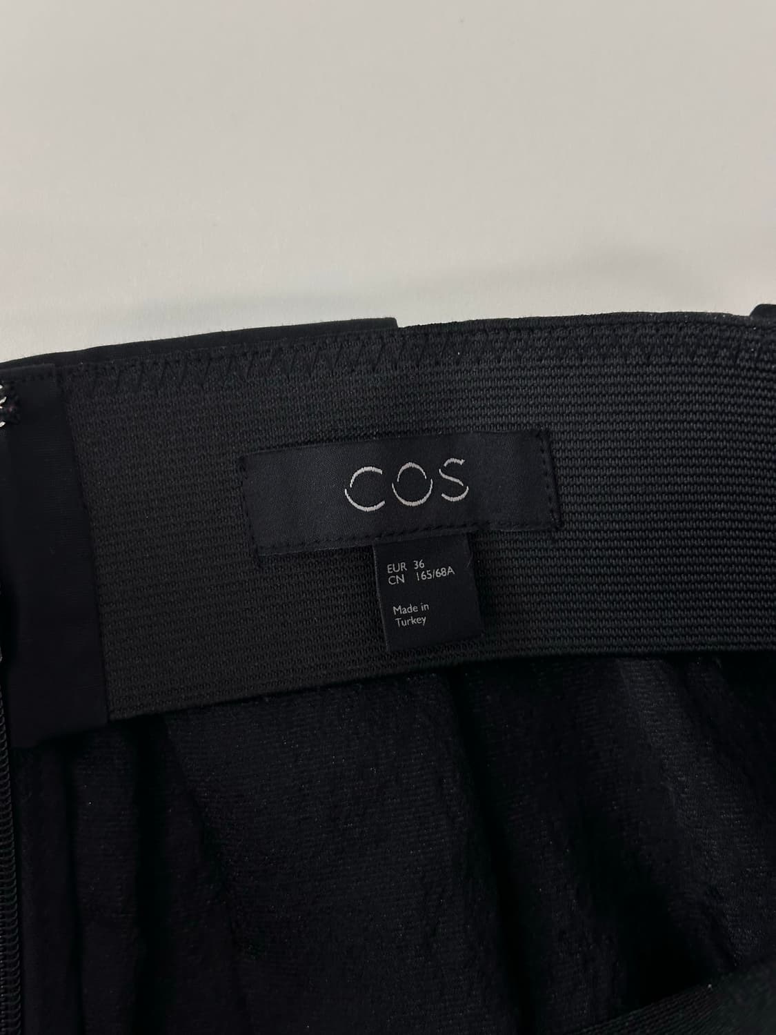 Cos 미디 볼륨 스커트 상품이미지2