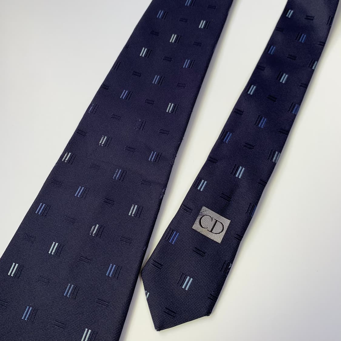 디올 옴므(DIOR) 신형라벨 명품넥타이 100실크 B+등급 상품이미지10