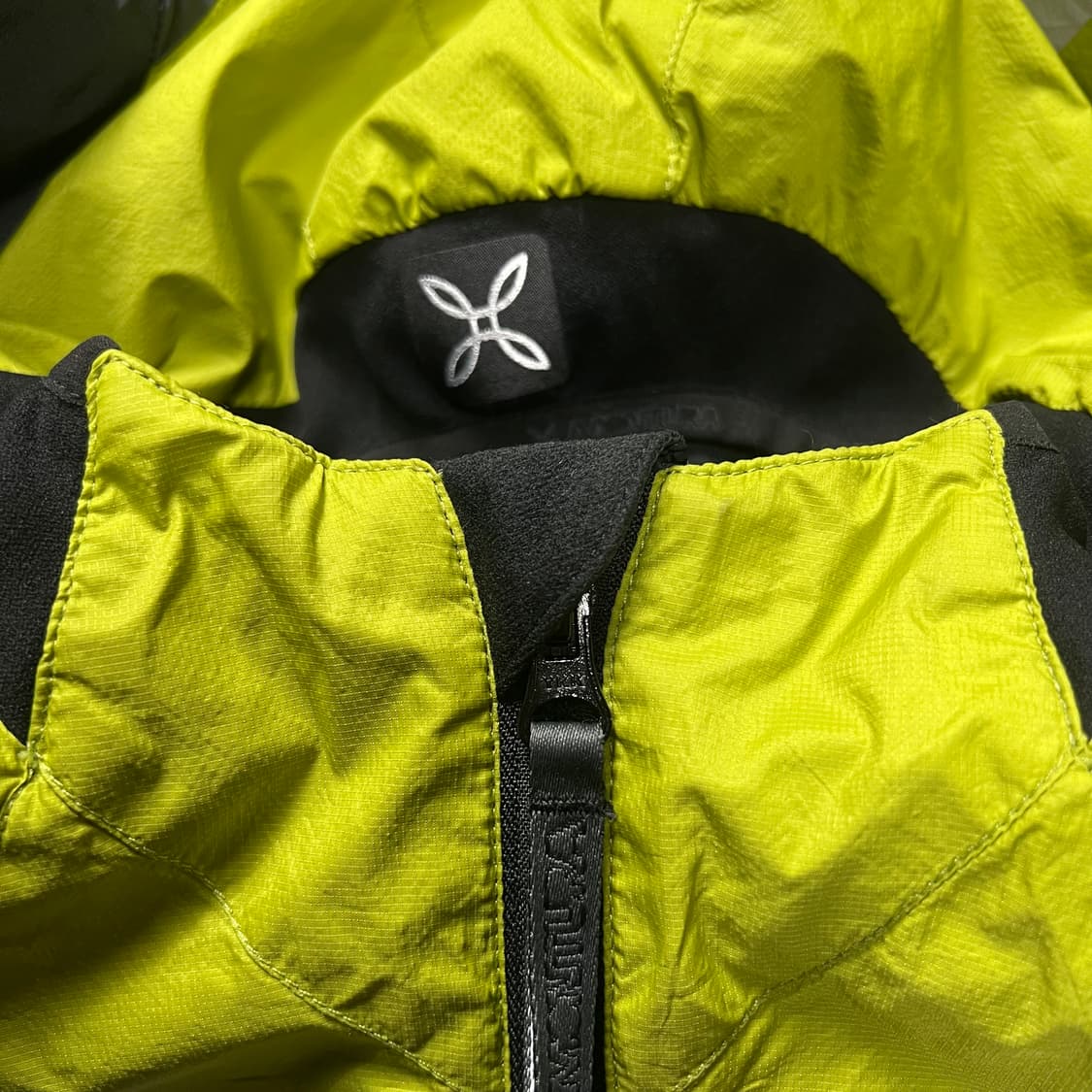 몬츄라 프리마로프트 스카이 자켓 XS 상품이미지7