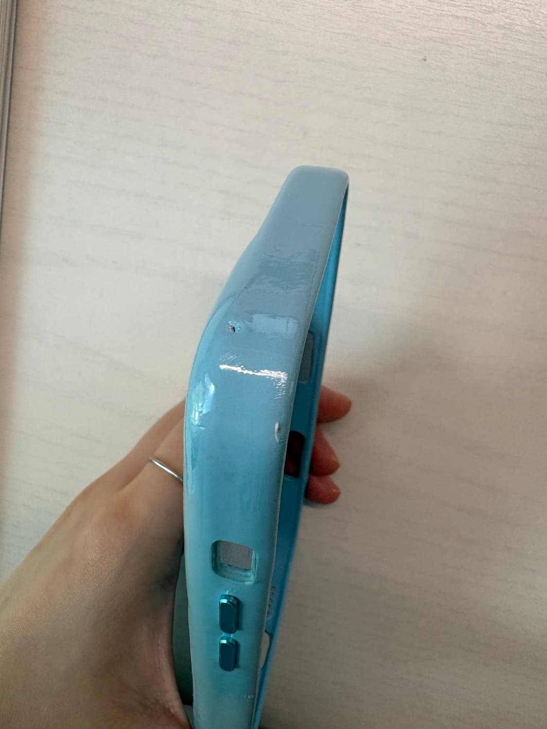 어반소피스티케이션 푸퍼 케이스 아이폰 16 상품이미지7