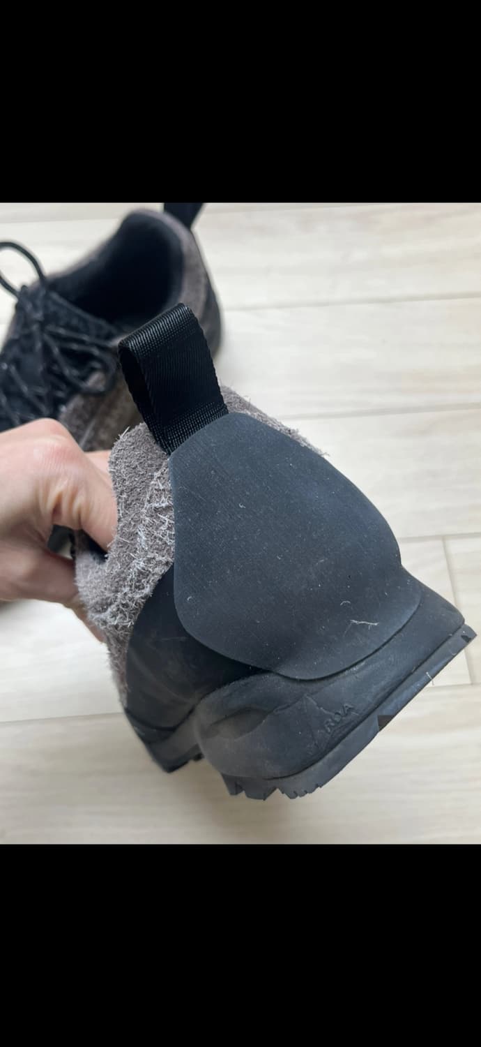 로아 하이킹 스니커즈 (1회 착용) 상품이미지3