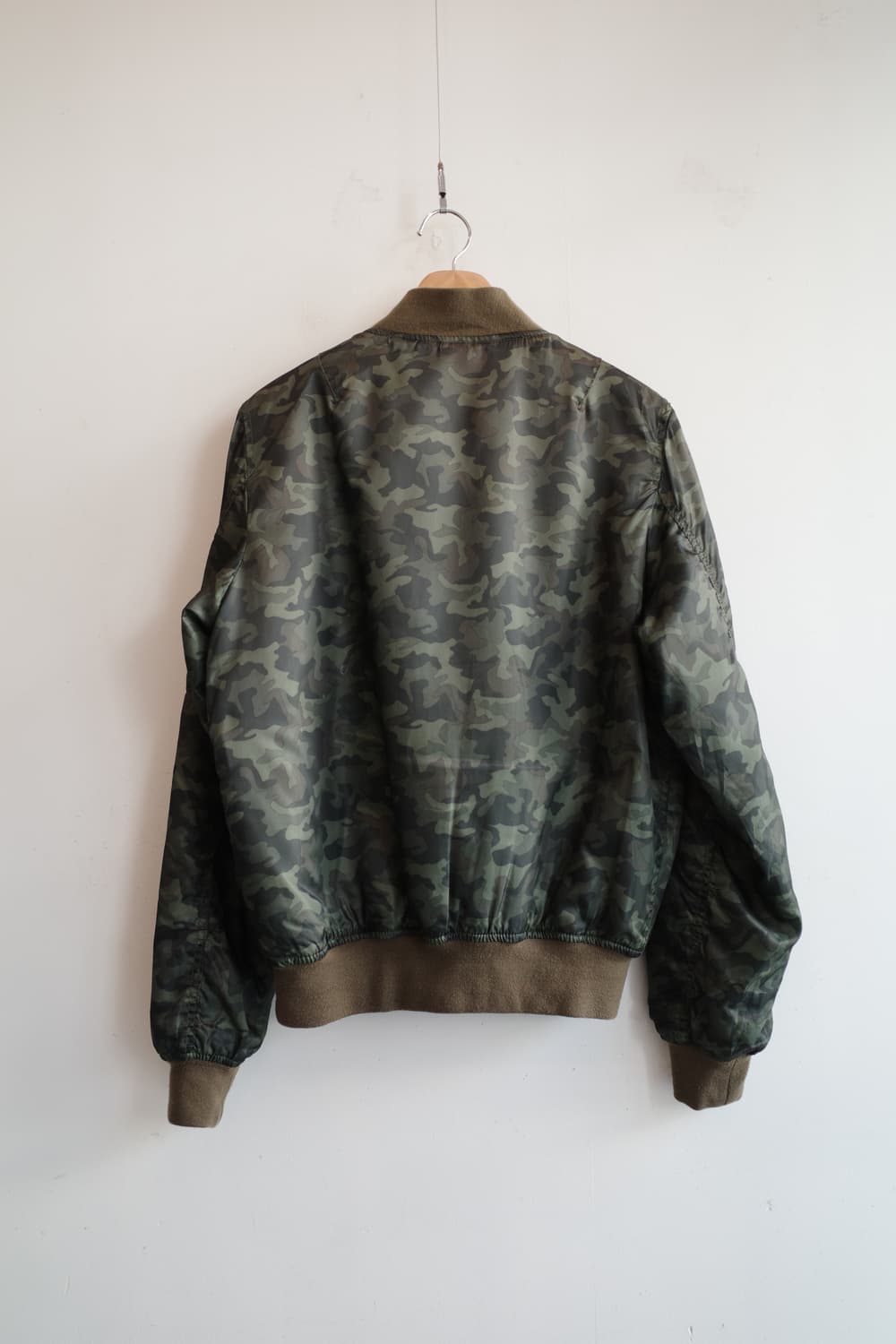 FUTURE BULLET 카모플라쥬 MA-1 점퍼 상품이미지6