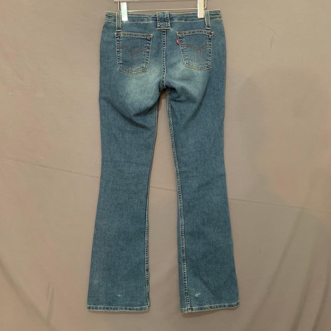 28인치 리바이스 520 로우라이즈 부츠컷 빈티지 스판 데님 청바지 상품이미지2