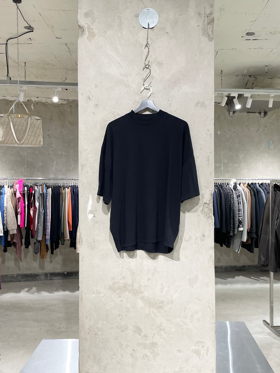 질샌더 블랙 코튼 오버 하프티 상품이미지1