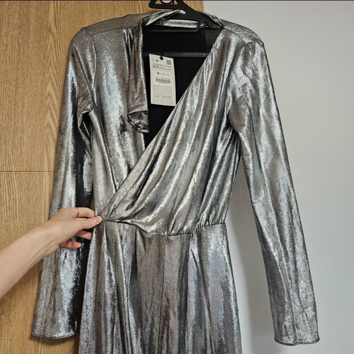 새상품) 자라 실버 메탈릭 맥시 드레스 XS 연말프롬파티 연주회 롱원피스 상품이미지7