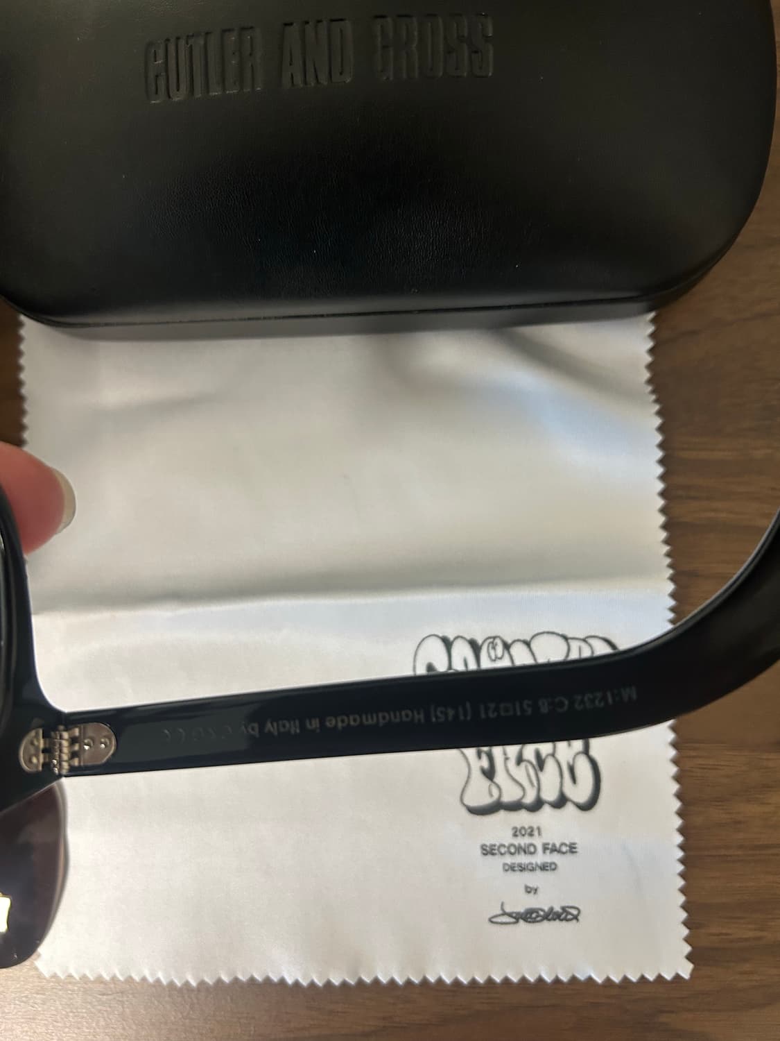 커틀러앤그로스 1232 안경 팝니다 상품이미지3