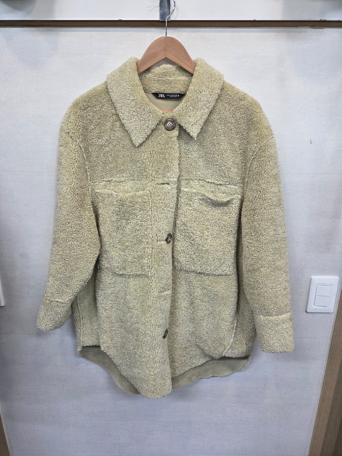 자라 여성 뽀글이 플리스 무스탕 자켓 m 오버핏  상품이미지1