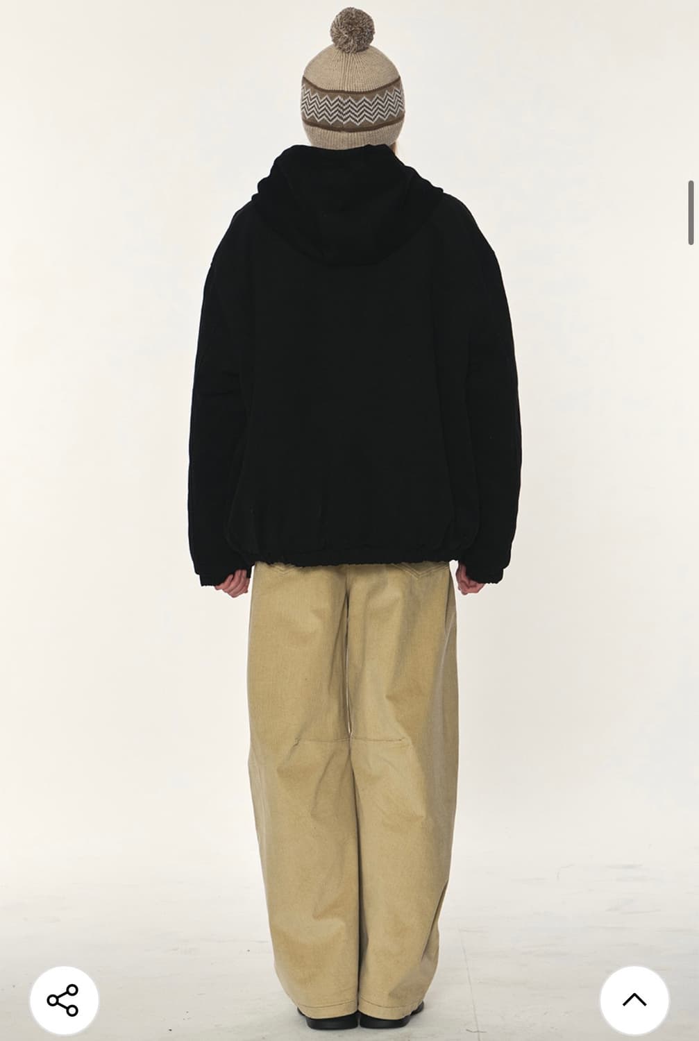 썸플레이스 패디드 후드 스트링 로고포인트 에어리 헤비 점퍼 [블랙] 상품이미지3