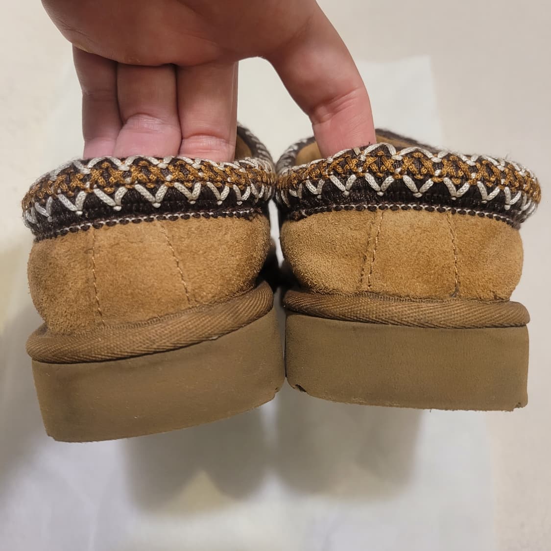 어그 타스만 230 상품이미지5