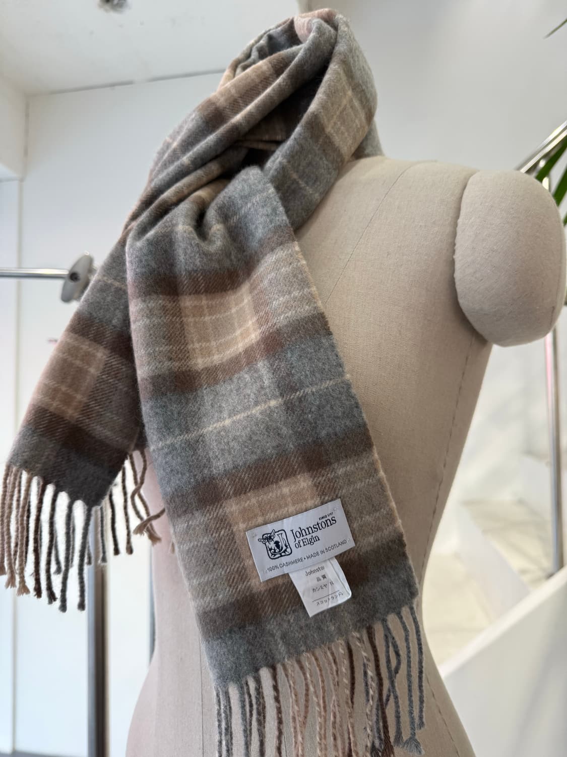 존스톤스 오브 엘긴 캐시미어 머플러 상품이미지1