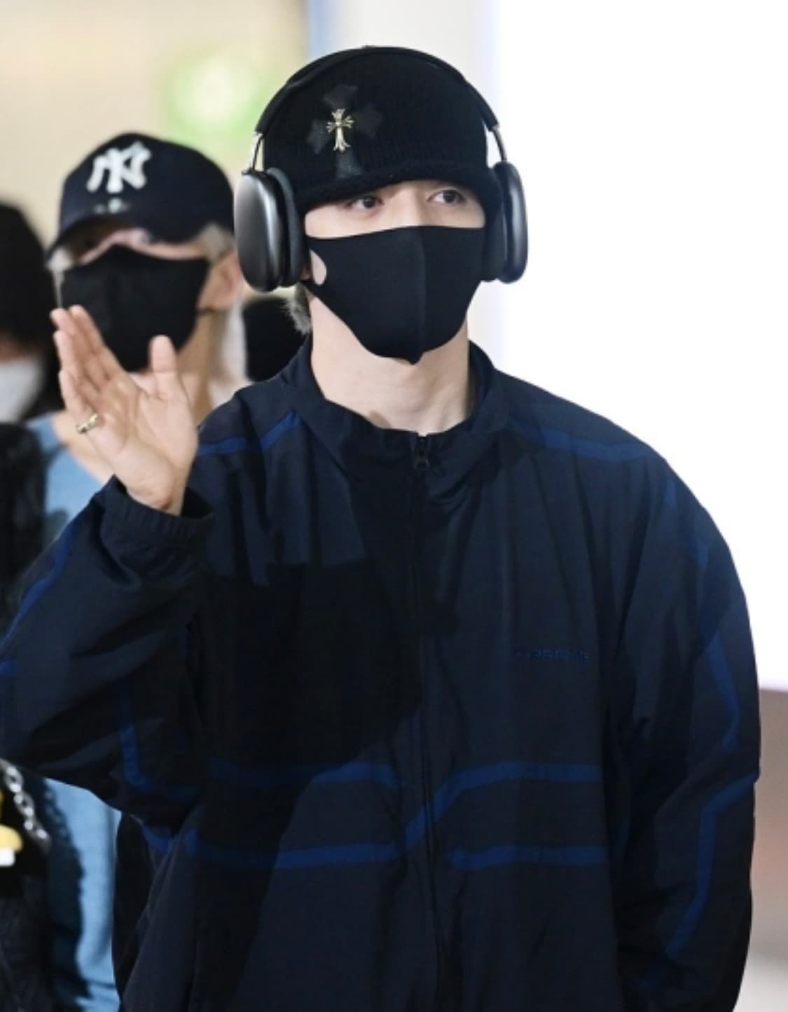 크롬하츠 캐시미어 크로스 참 비니 상품이미지1