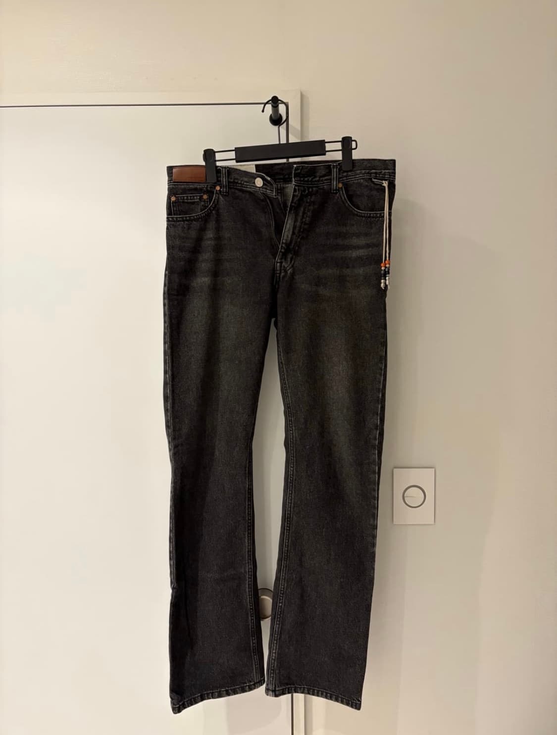 앤더슨벨 플레어 흑청 구해봅니다! 상품이미지1