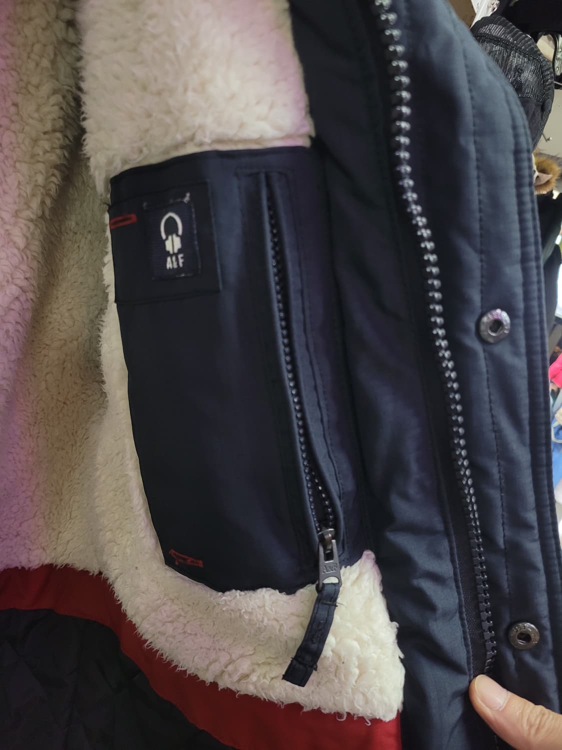 A&F 아베크롬비앤피치 방수 방풍 패딩 상품이미지5