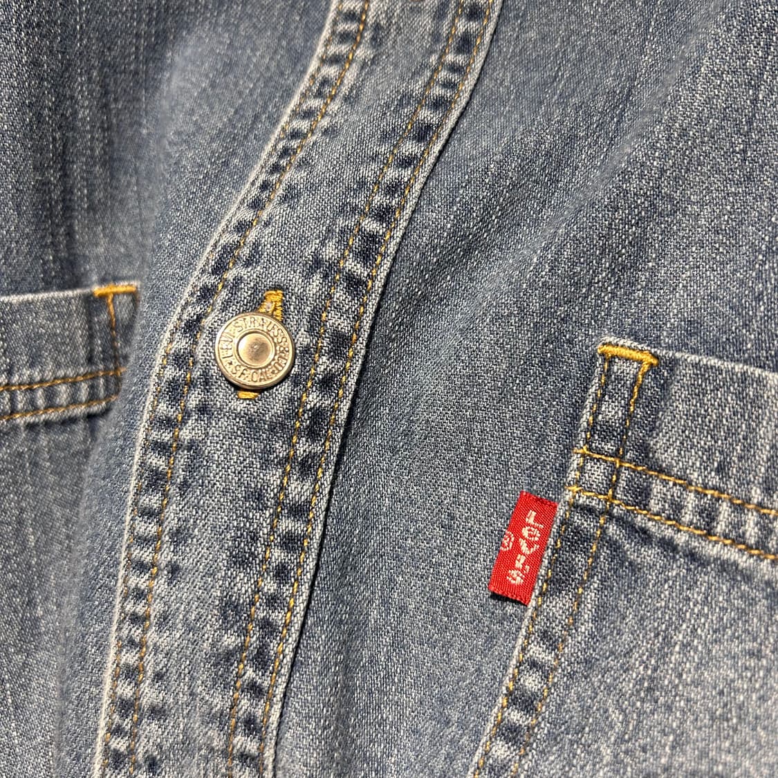 Levis Embroidered Denim Shirts 상품이미지6