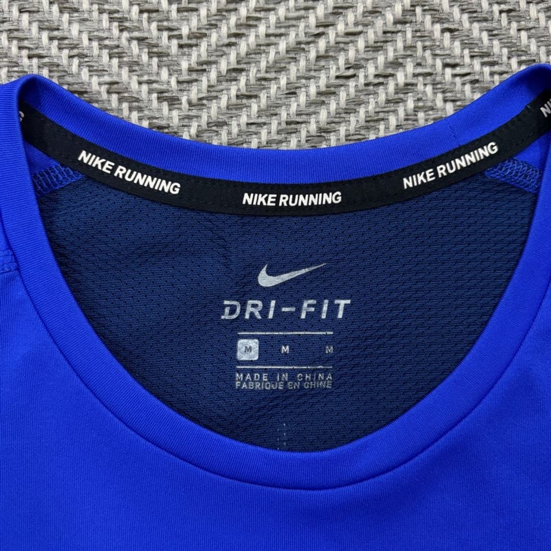 나이키 드라이핏 런닝 티셔츠 v2749 상품이미지8