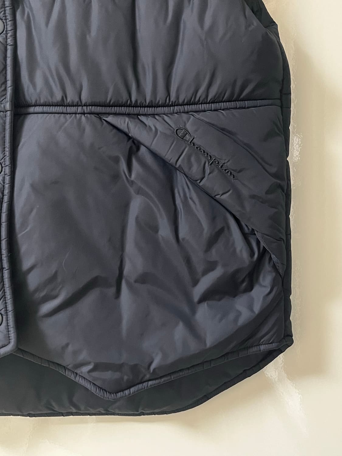 챔피온 블랙 패딩 조끼 상품이미지2