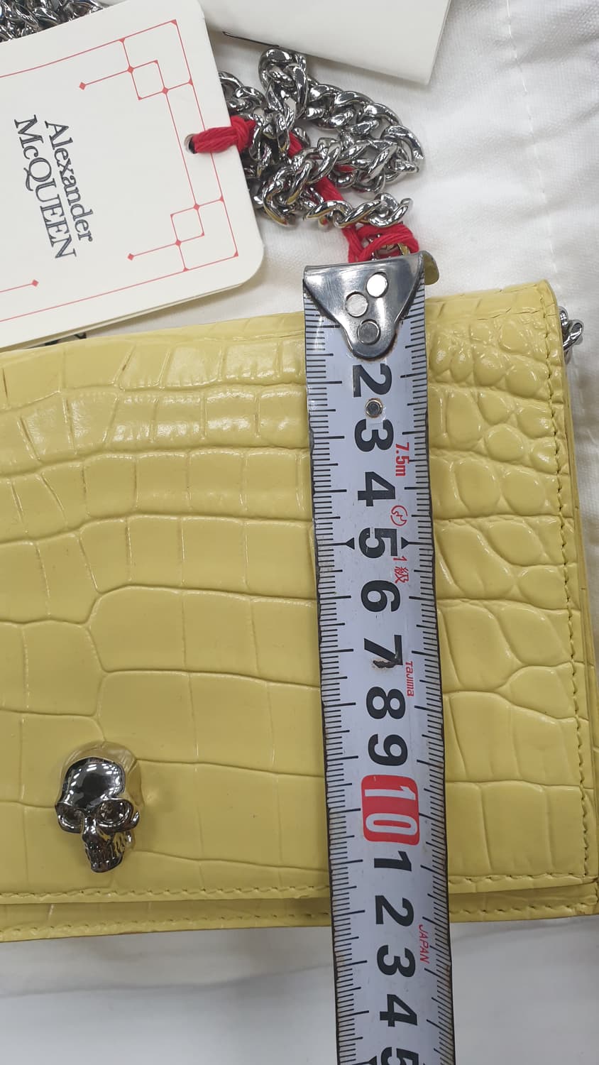 알렉산더맥퀸 옐로우 크로커 스컬 체인 크로스백 상품이미지7