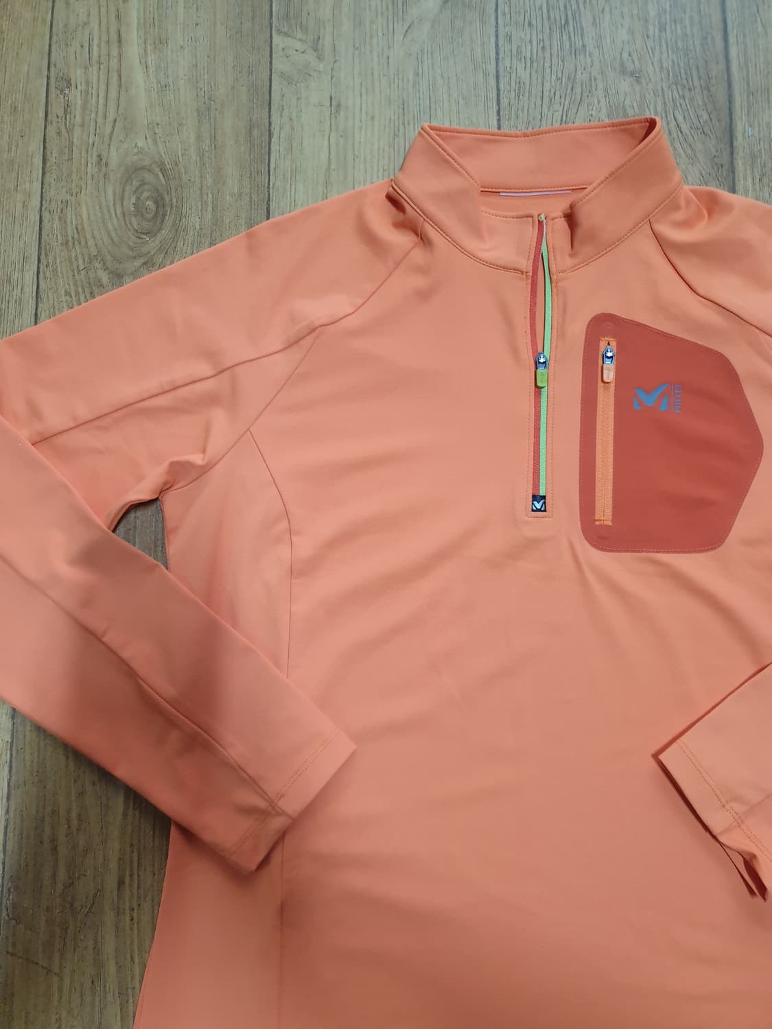 1007 밀레 아웃도어 반집업 95 사이즈입니다 상품이미지4