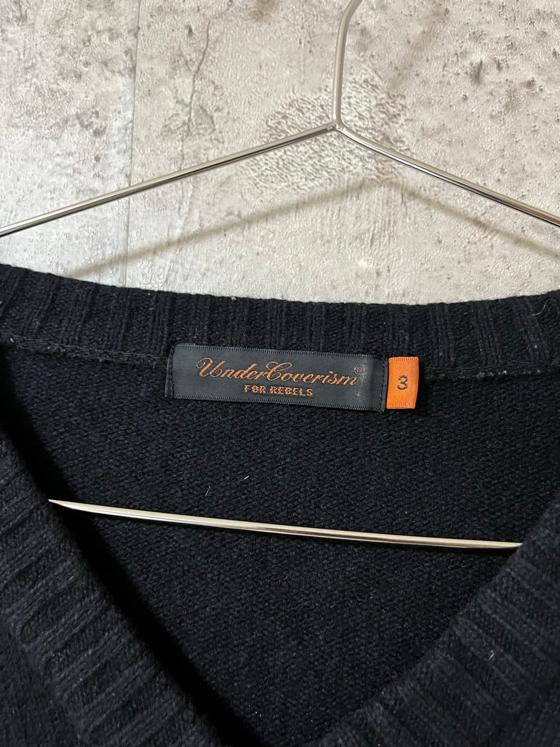 언더커버 아카이브 브이넥 니트 상품이미지5