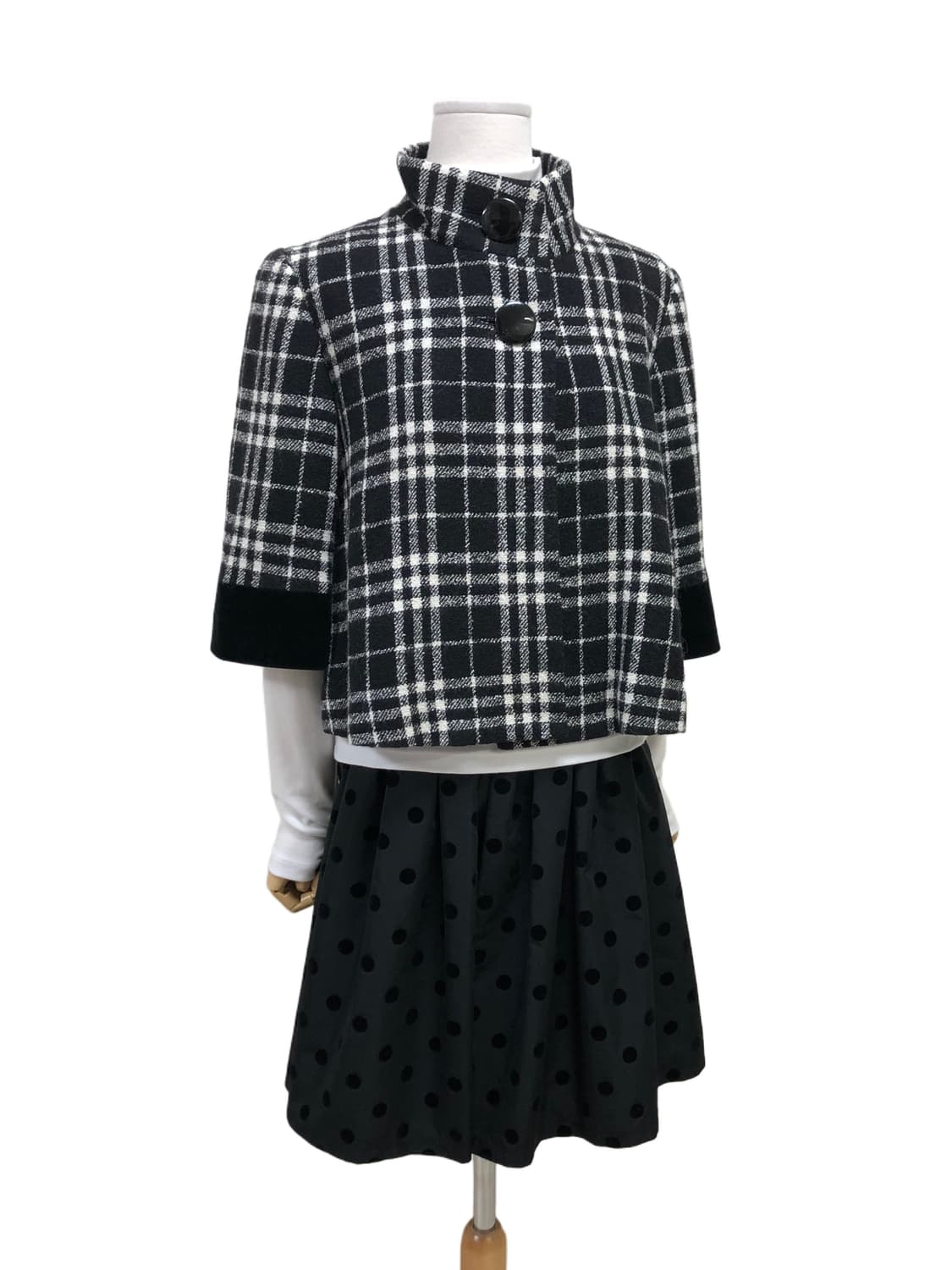 갤러리 비스콘티 체크 숏 코트 상품이미지3