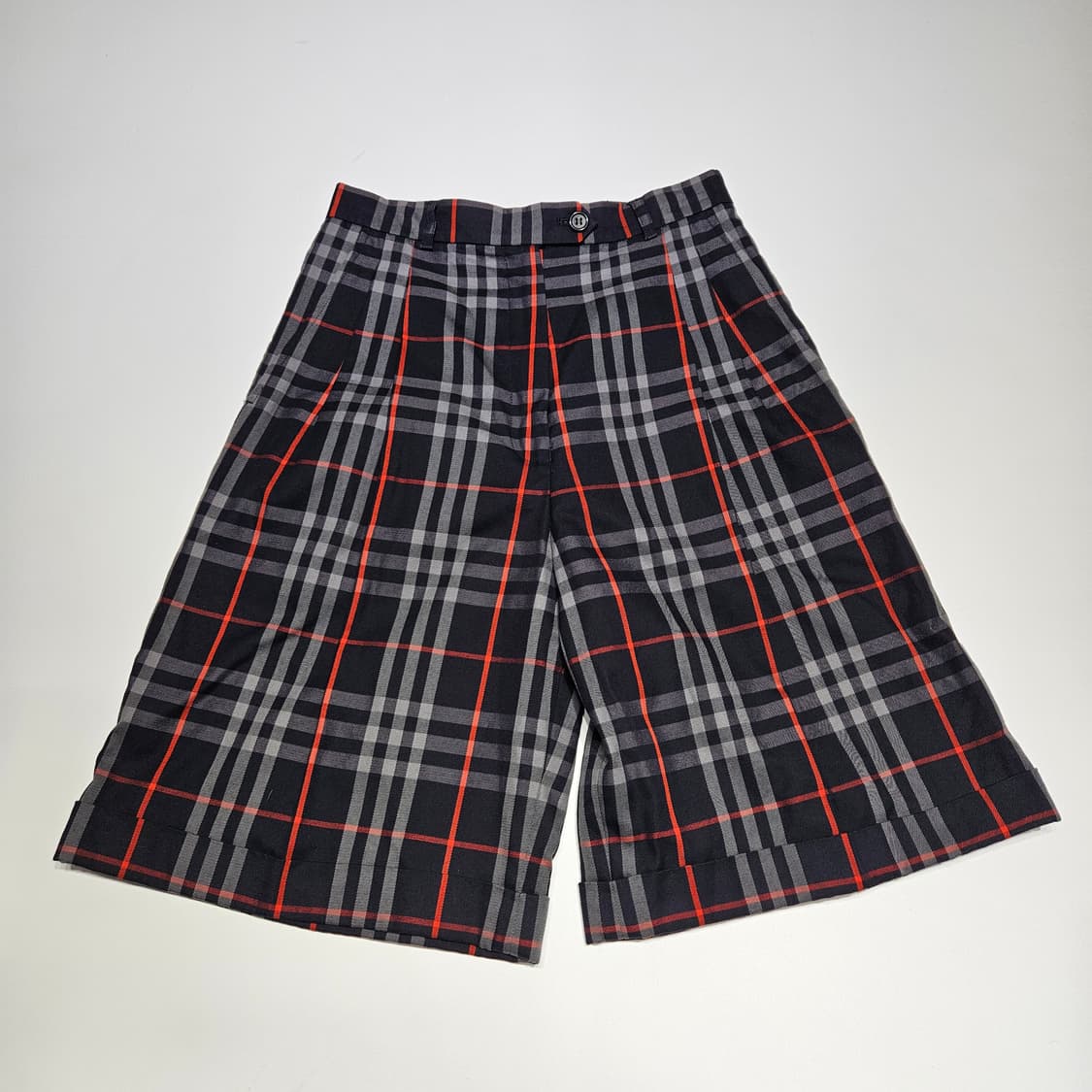 버버리 숏 팬츠[25~26] 상품이미지1