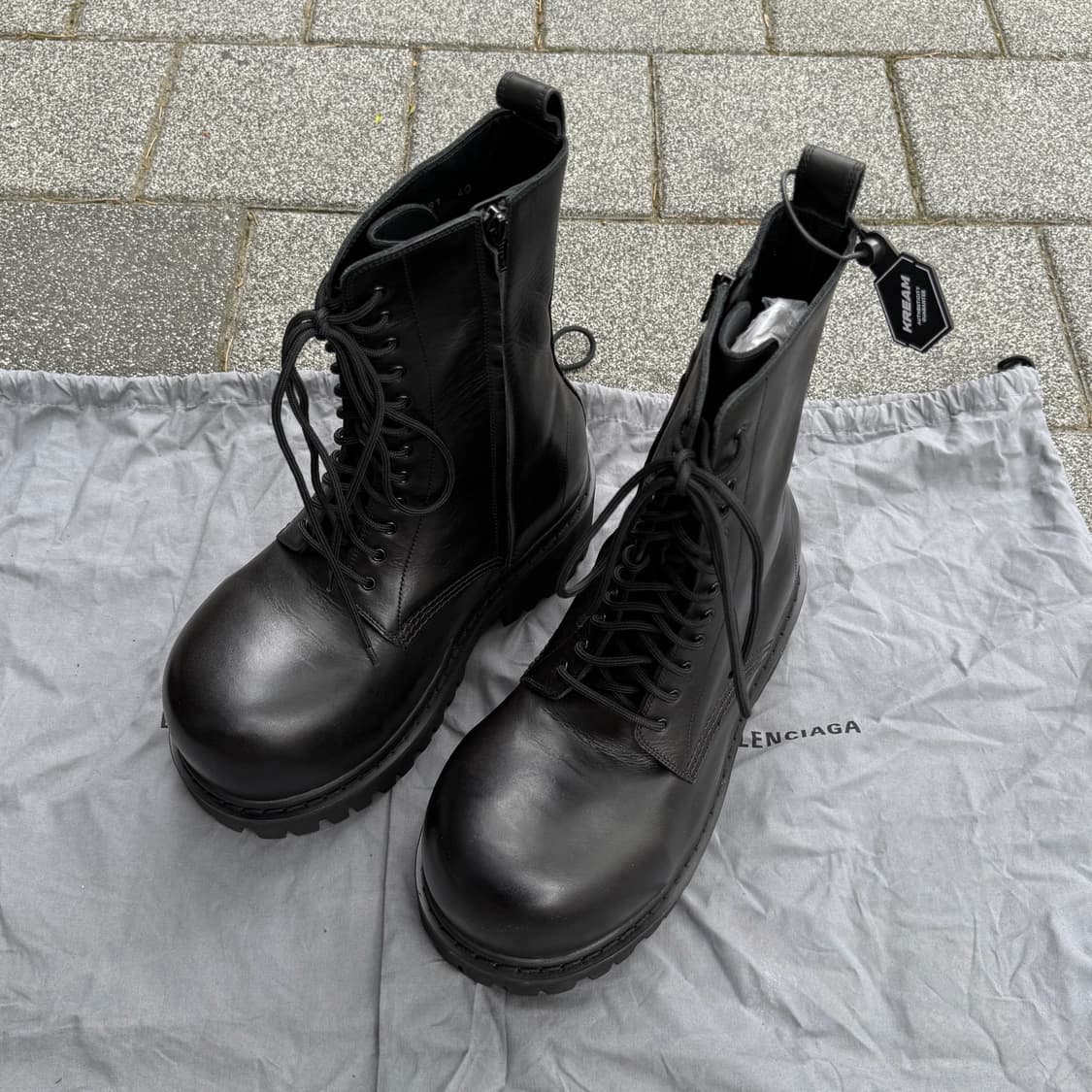 발렌시아가 스톰퍼 레이스업 부츠 블랙 270 상품이미지4