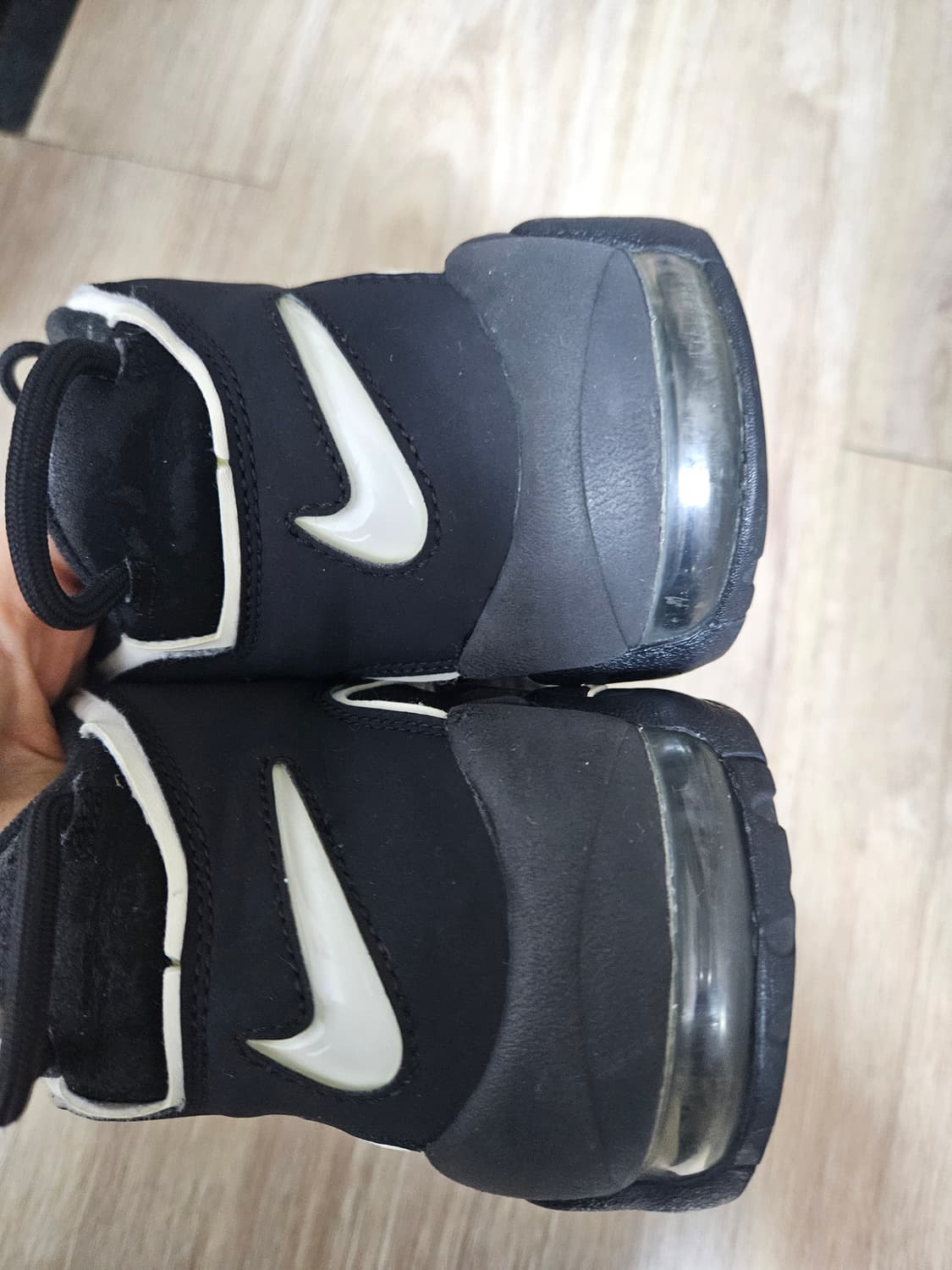 나이키 에어모어 업템포 250 상품이미지5