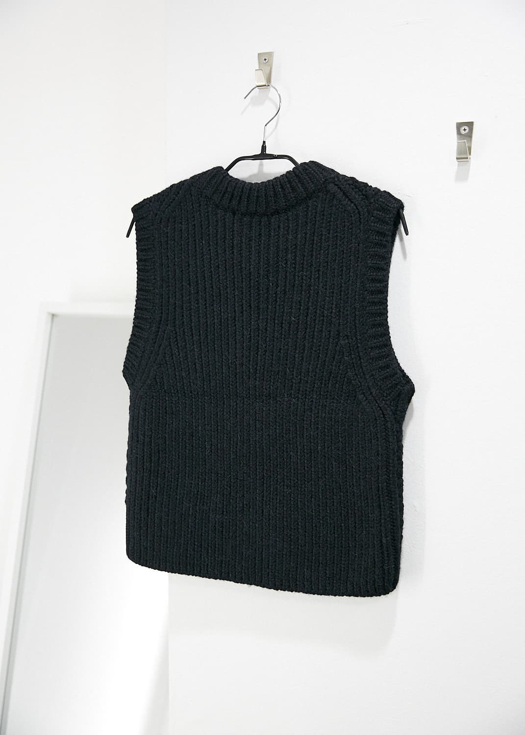 Sleeveless Sweater 상품이미지3