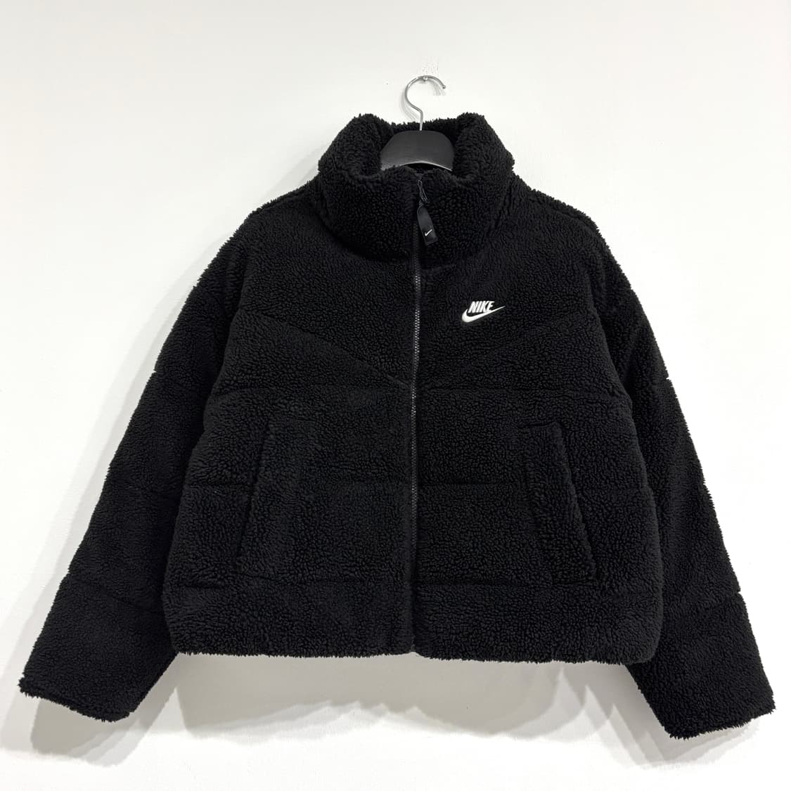 나이키 뽀글이 크롭 패딩 상품이미지1