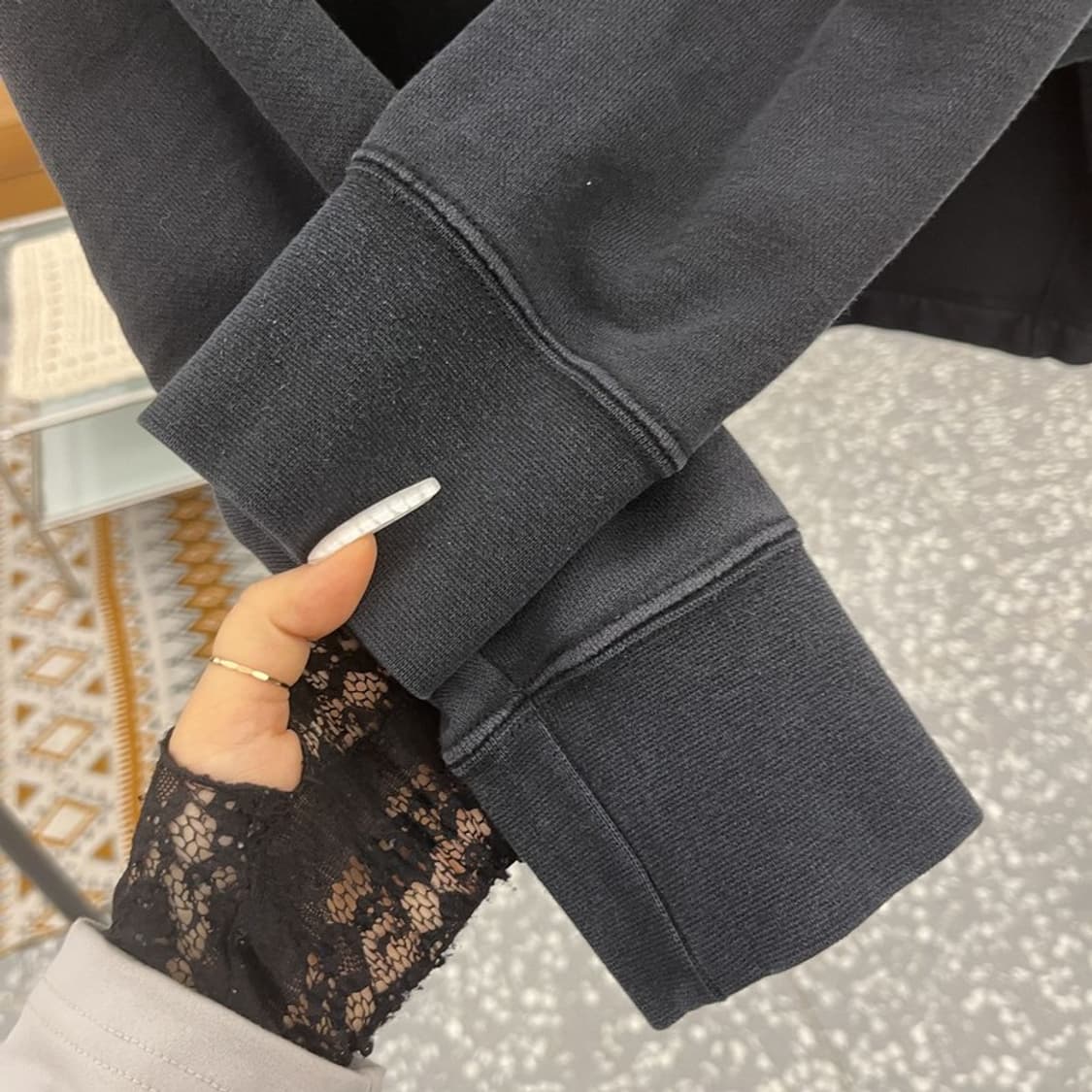 나이키 올드스쿨 스트릿 펑크 빅로고 세미크롭 맨투맨 S C10959 상품이미지7