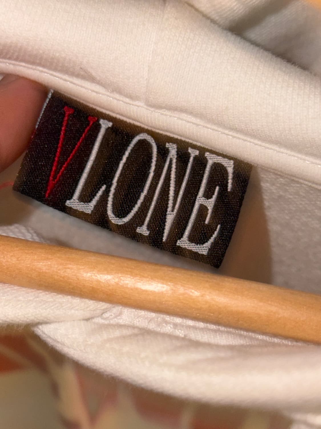 브이론 후디 화이트오렌지 상품이미지3