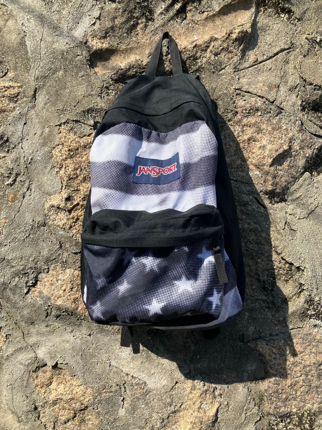 JANSPORT 하프톤 성조기 스타 그래픽 백팩 상품이미지2