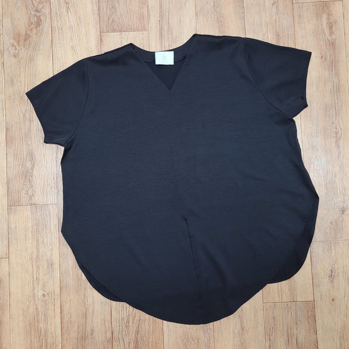 에콘(EKHON) 슬릿 블라우스 프리사이즈 상품이미지4