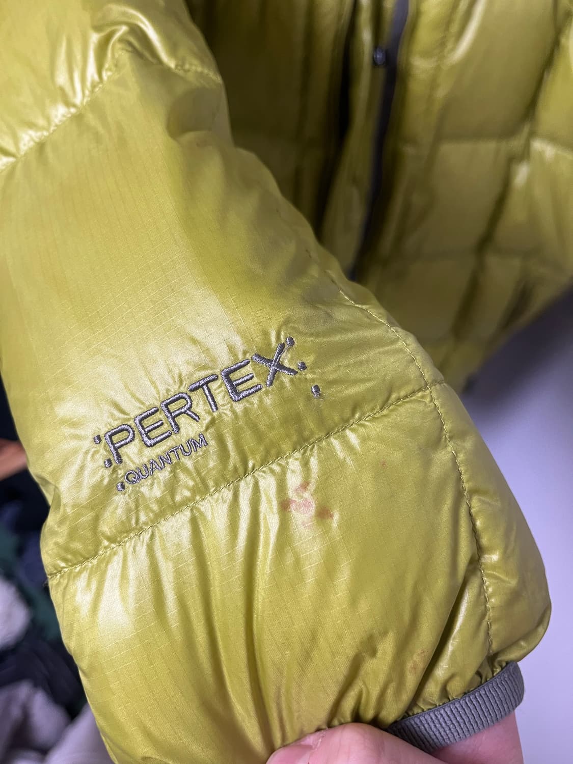 디스이즈네버댓 퍼텍스 라이트 다운 경량패딩 올리브 L 상품이미지3