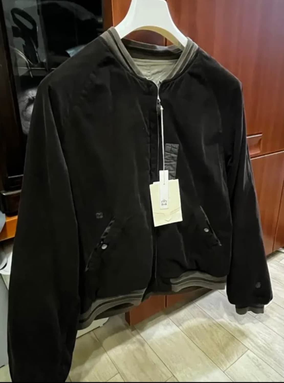 [4] (초판) 폴리테루 플로럴 수베니어
봄버 초판 상품이미지5