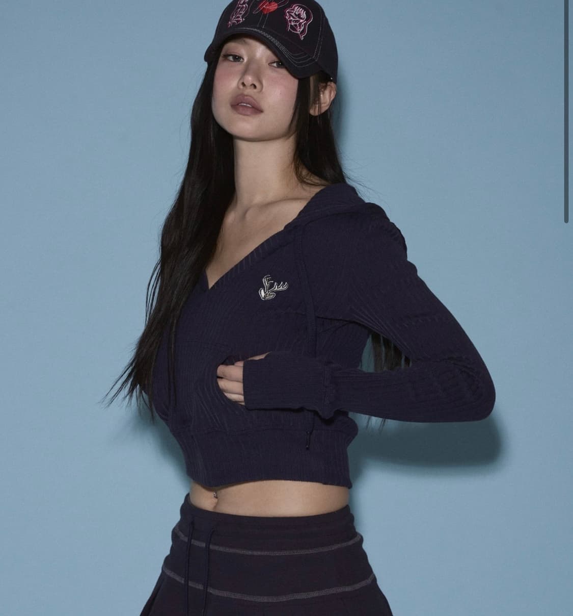 Deer Ribbed 크롭 후디 상품이미지1