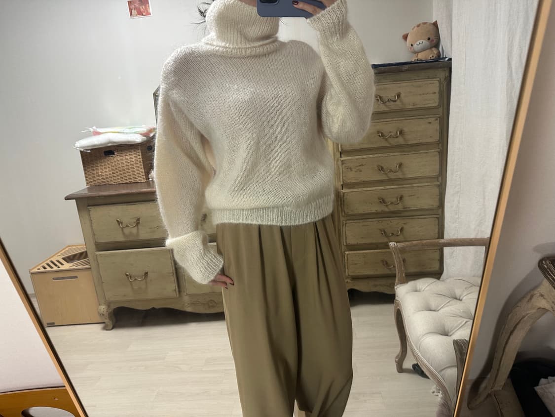 이로 모헤어 터틀넥 니트 상품이미지8