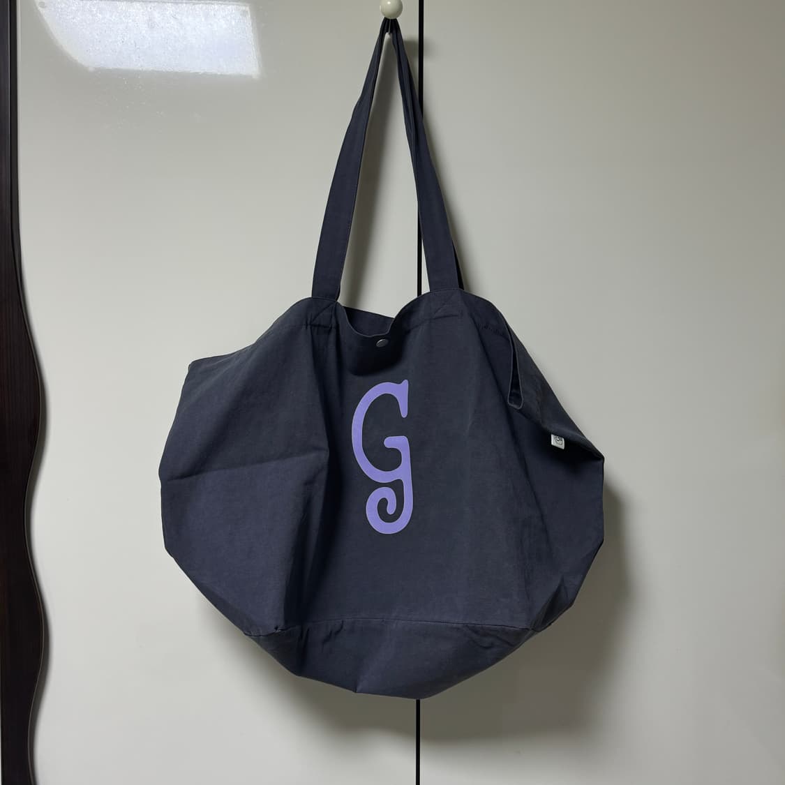 뉴뉴 기프트샵 에코백 차콜 상품이미지1