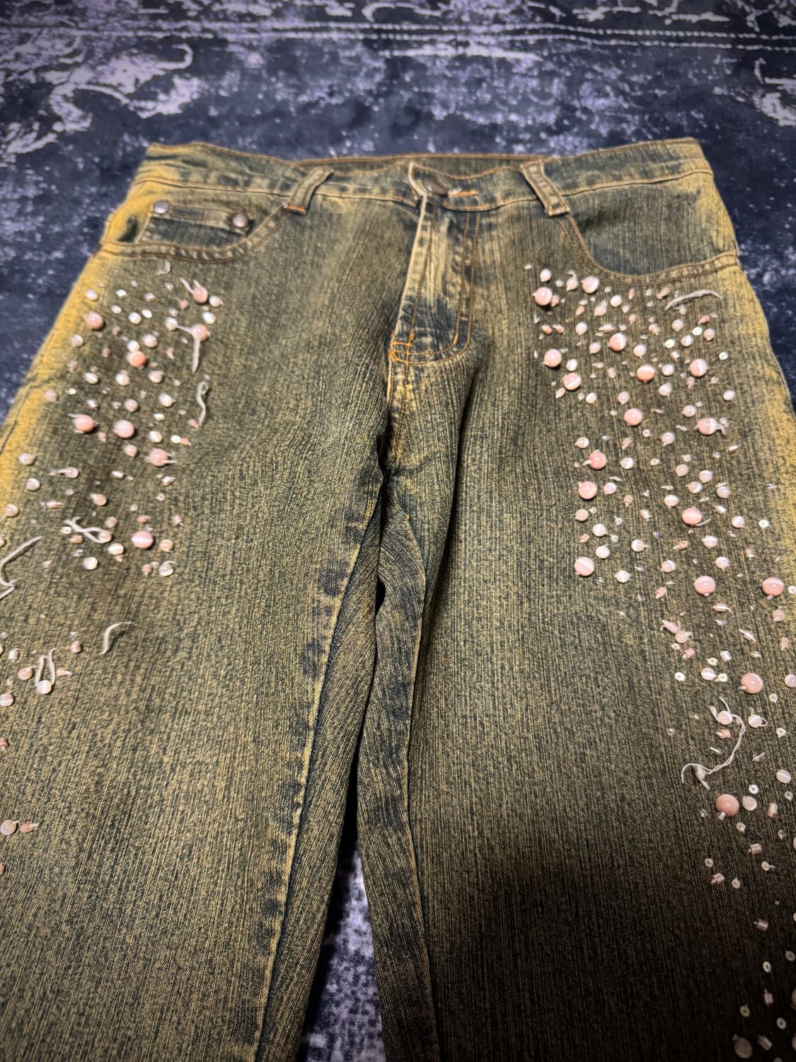 Beads Detail Olive Wash Flare Denim 상품이미지2