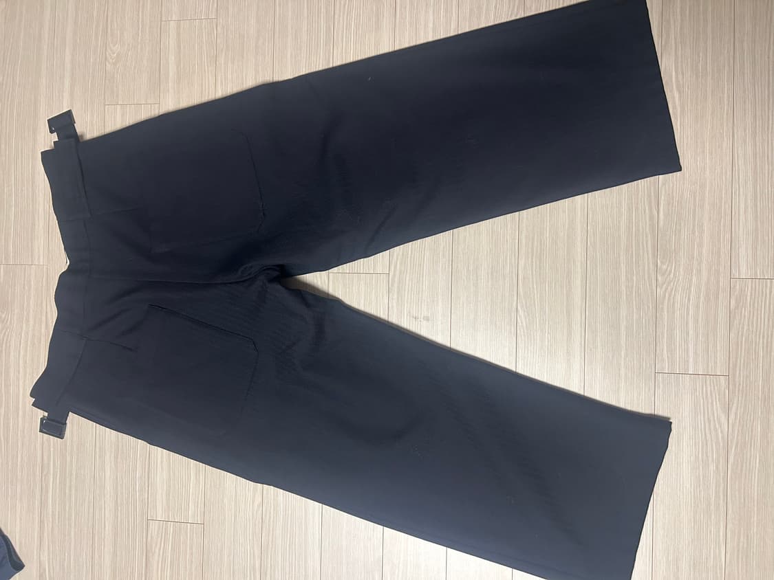 스튜디오 니콜슨 해링폰 팬츠 M사이즈 팝니다. 상품이미지1