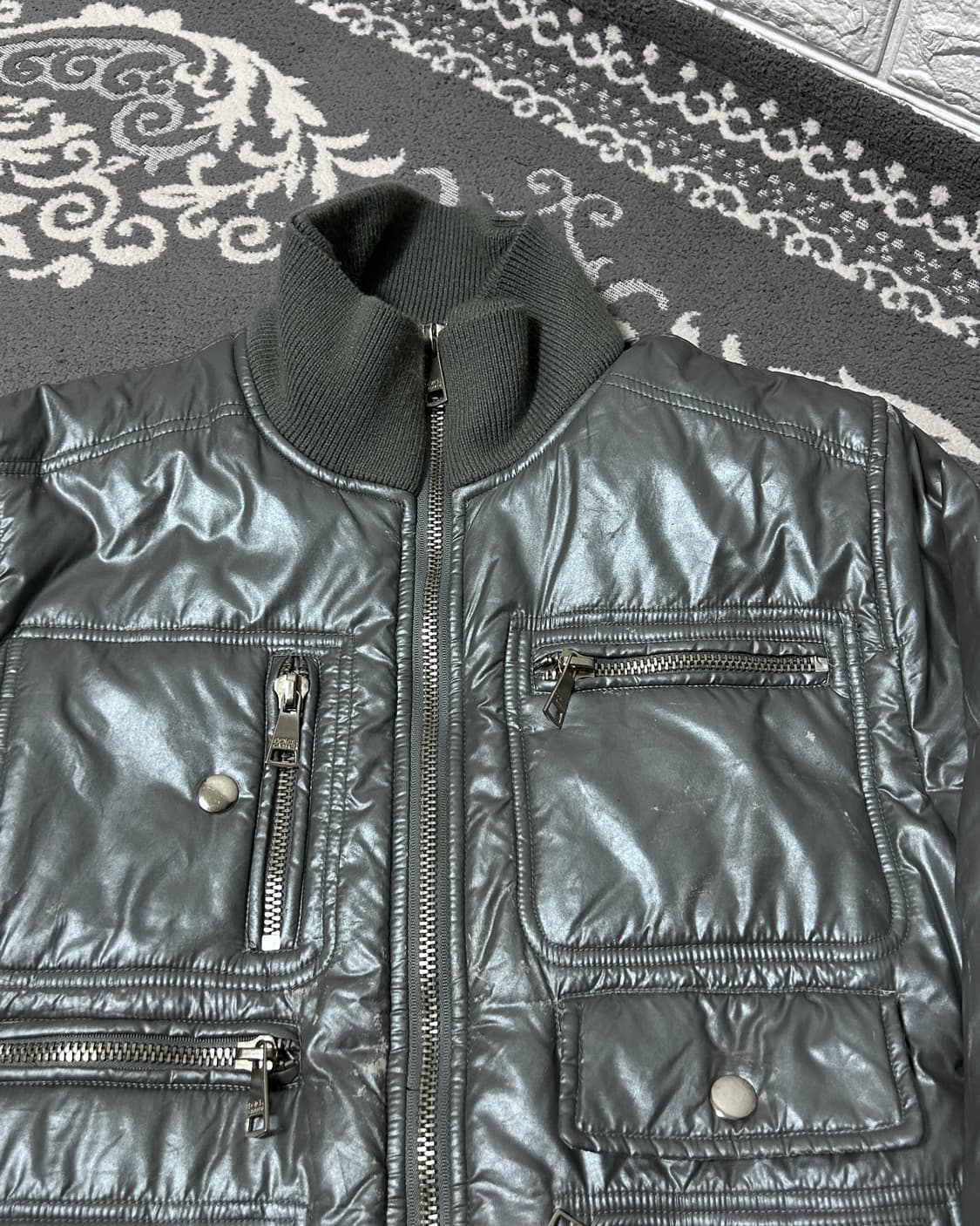 00’s 돌체앤가바나 메탈릭 실버 패디드 자켓 상품이미지2