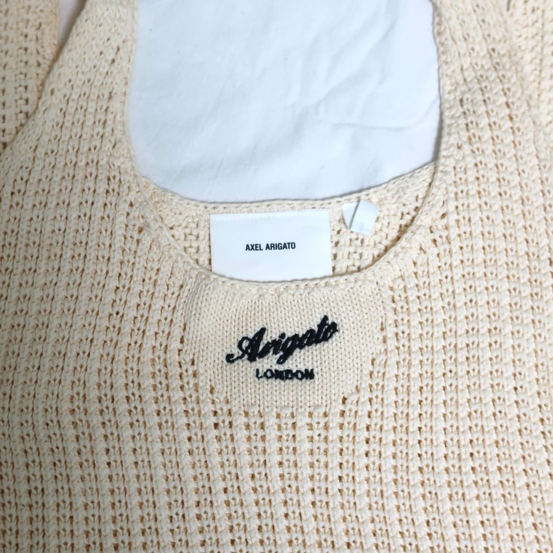 Axel Arigato 슬리브리스 니트 상품이미지4