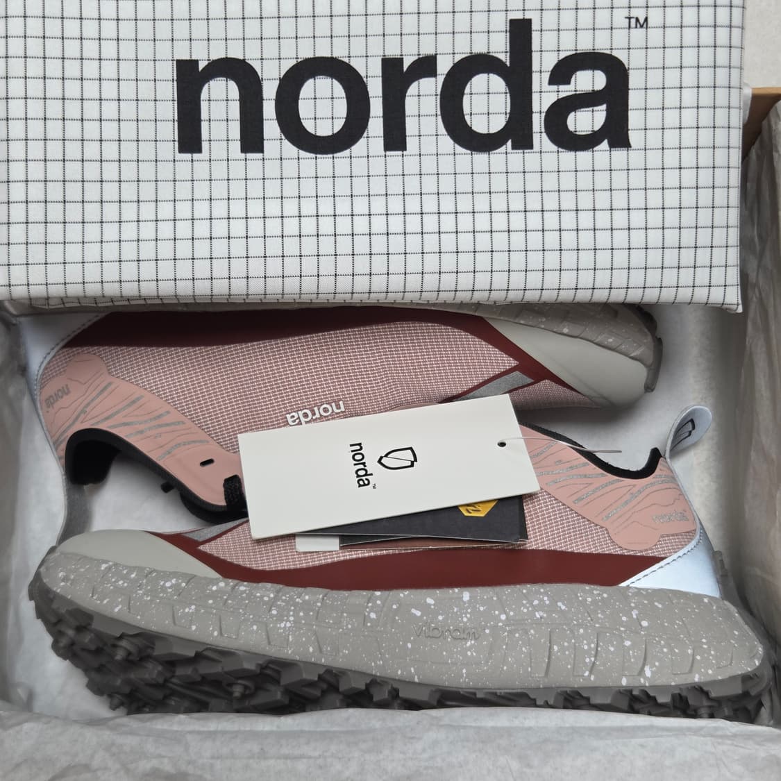 [새상품]노다 Norda 001 아홀로틀 상품이미지1