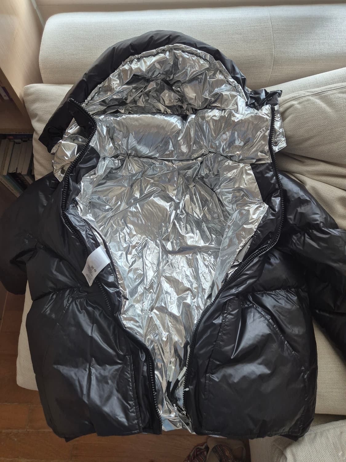 (새상품) 산드로 블랙/실버 양면 다운 패딩 36사이즈 상품이미지4