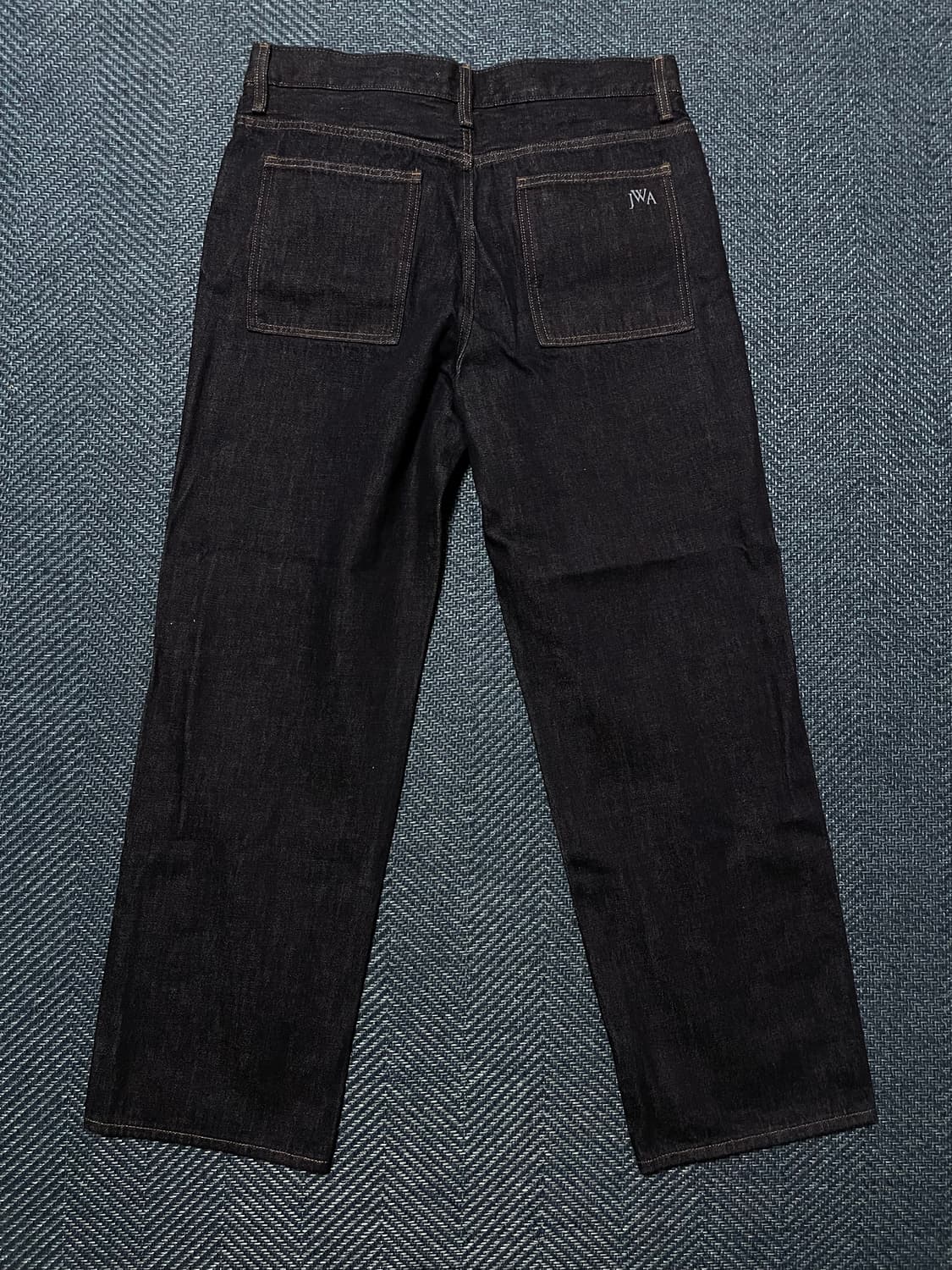 유니클로 jw앤더슨 스트레이트진 상품이미지2